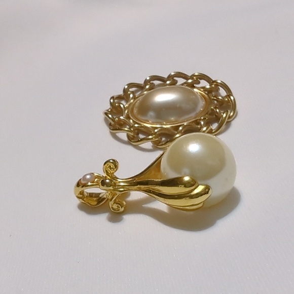 Avon Pearlesque Pendant & Napier Brooch Project Piece Set - Picture 2 of 5